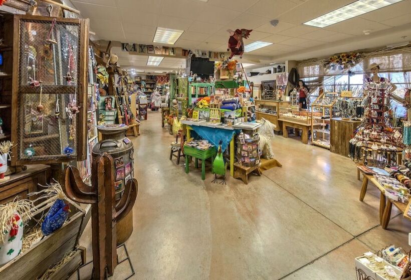 酒店 Hampton Inn Kayenta