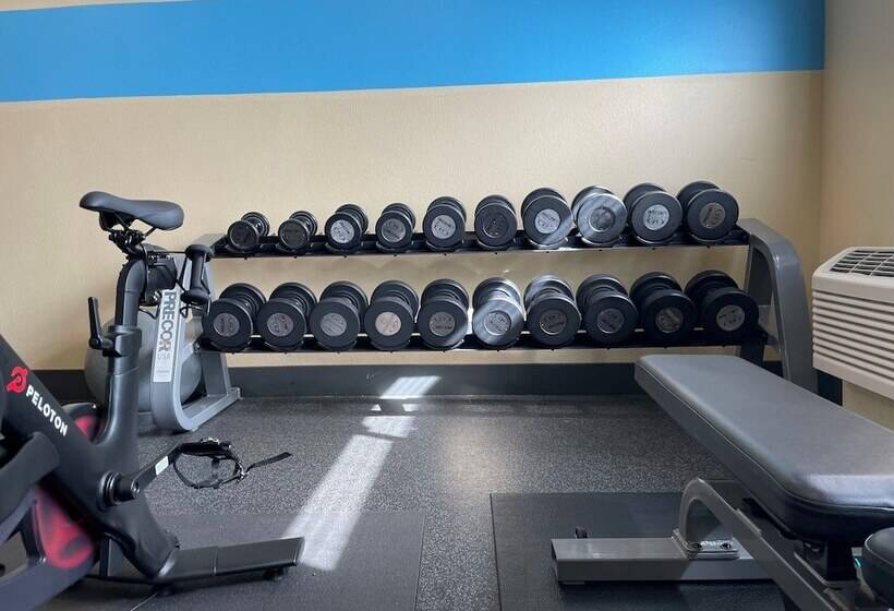 בית מלון כפרי Hampton Inn San Diego Downtown