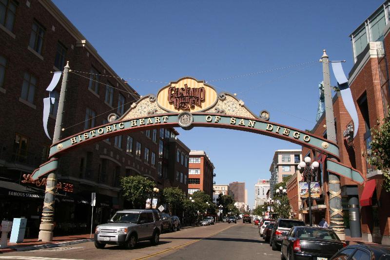 هتل Hampton Inn San Diego Downtown