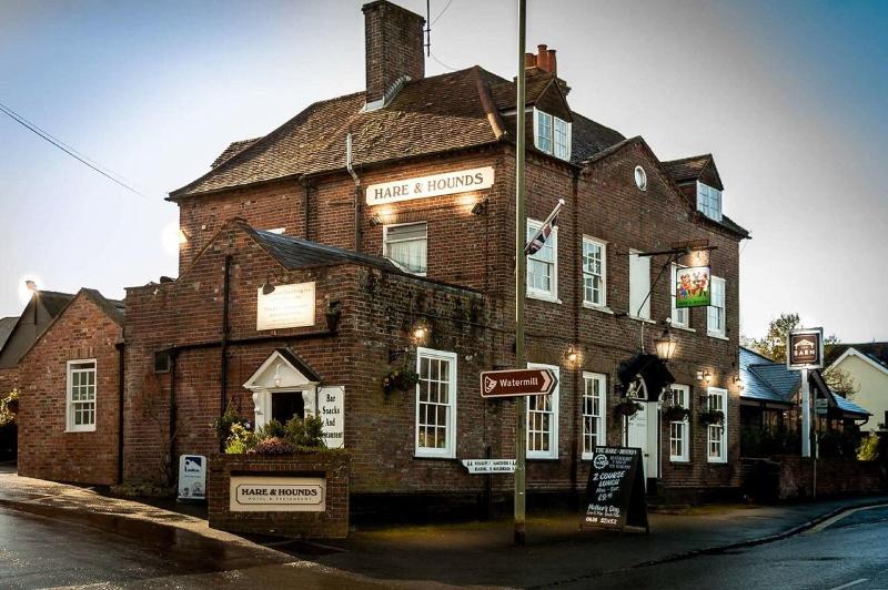 ホテル Hare And Hounds Newbury