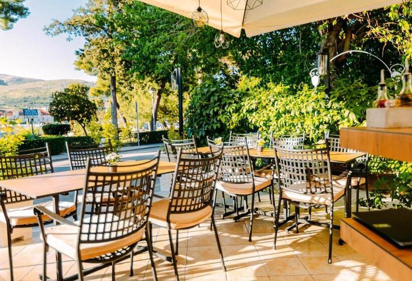 Heritage Hotel Pasike