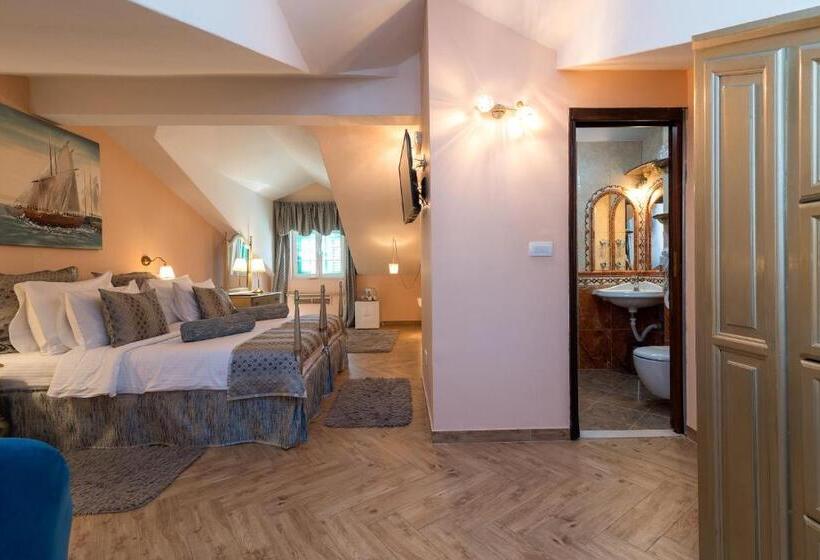 Heritage Hotel Pasike