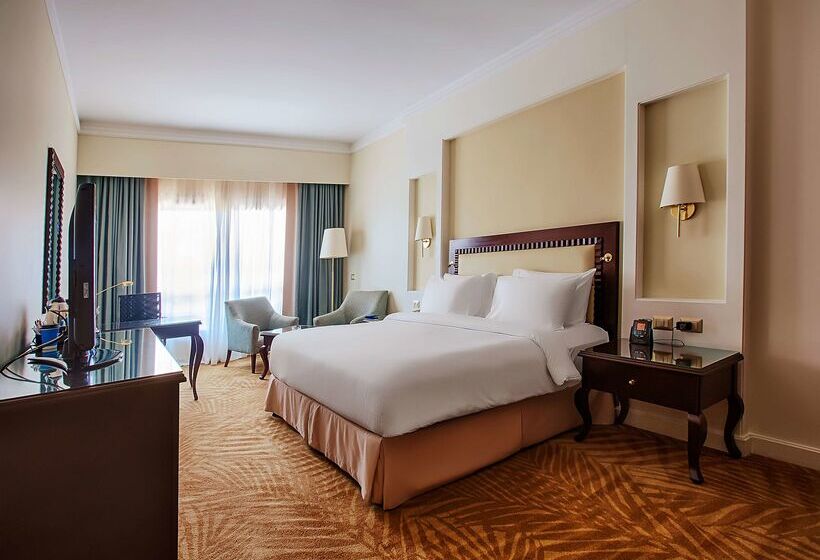 Отель Hilton Alexandria Green Plaza