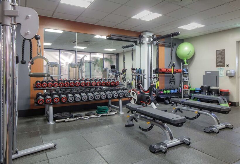 هتل Hilton East Midlands Airport