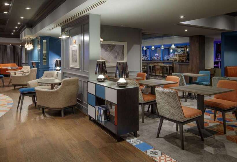 هتل Hilton East Midlands Airport