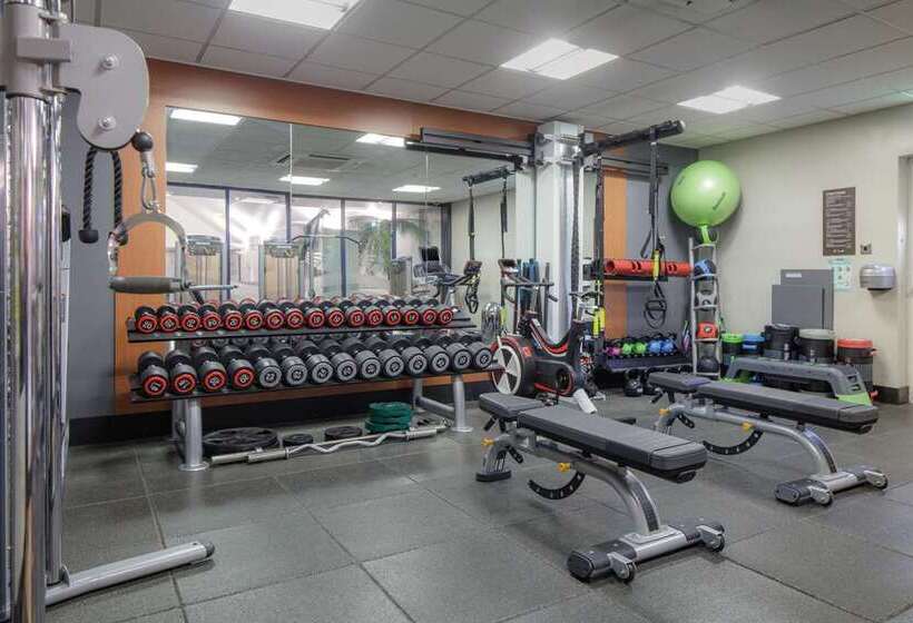 هتل Hilton East Midlands Airport