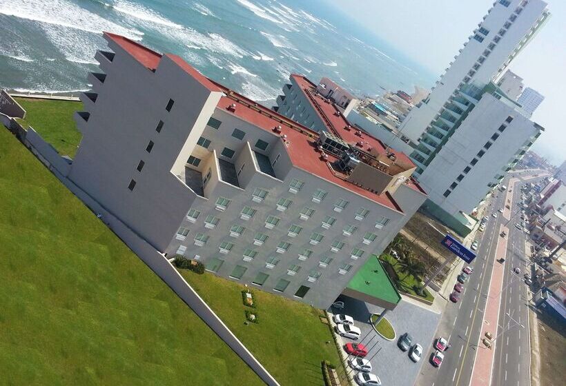 Отель Hilton Garden Inn Boca Del Rio Veracruz
