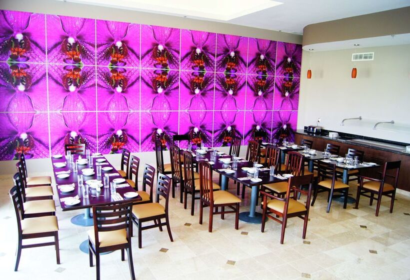 Отель Hilton Garden Inn Boca Del Rio Veracruz