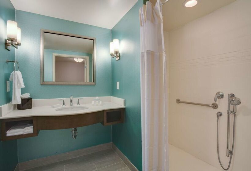 בית מלון כפרי Hilton Garden Inn Daytona Beach Oceanfront