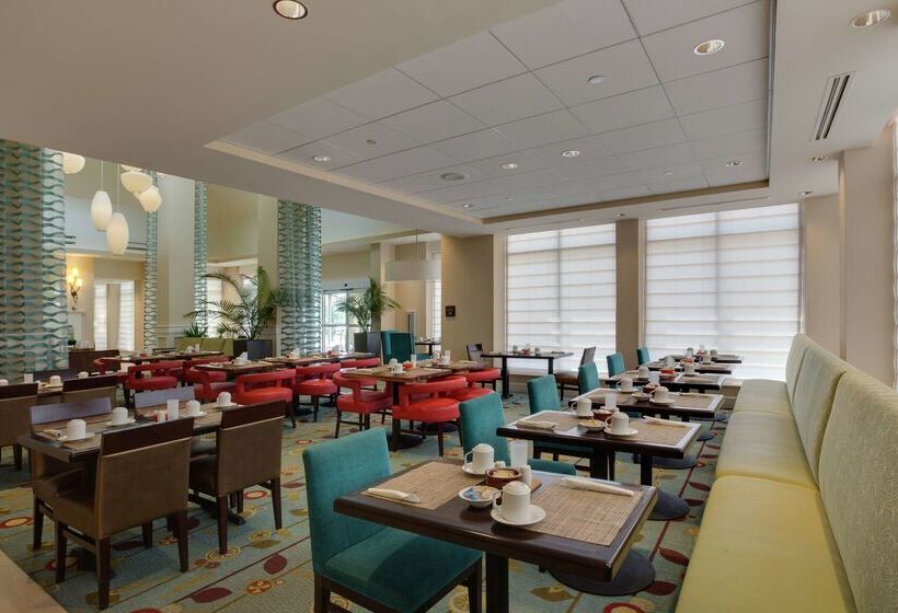 בית מלון כפרי Hilton Garden Inn Daytona Beach Oceanfront