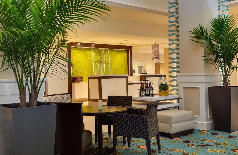בית מלון כפרי Hilton Garden Inn Daytona Beach Oceanfront
