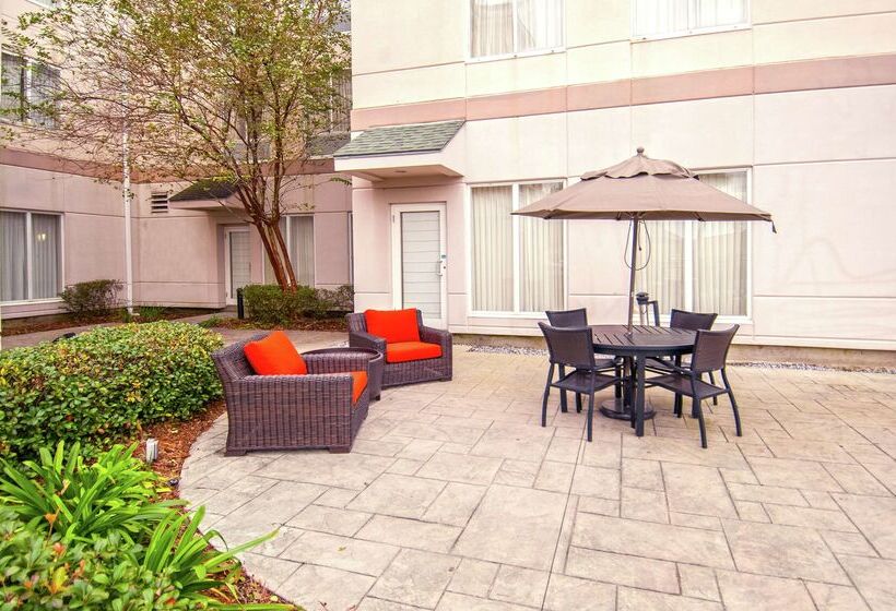 فندق Wyndham Garden New Orleans Airport