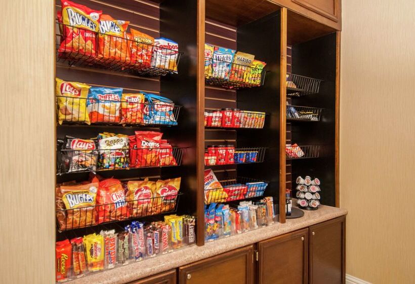 فندق Wyndham Garden New Orleans Airport