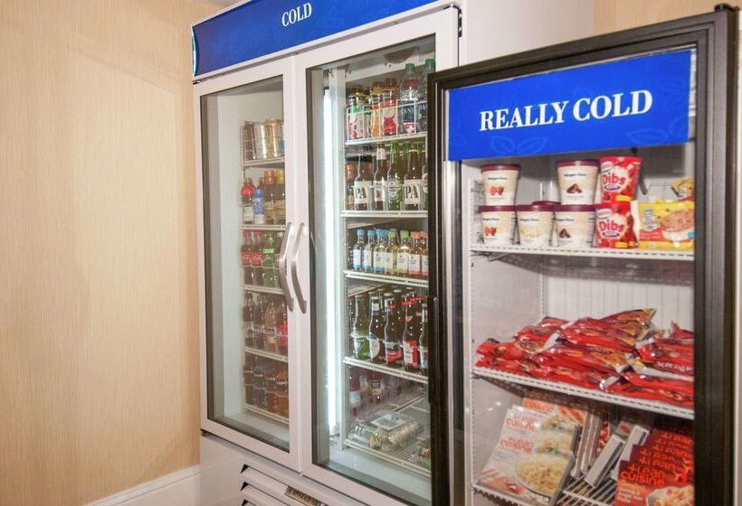 فندق Wyndham Garden New Orleans Airport