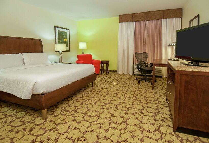 酒店 Wyndham Garden New Orleans Airport