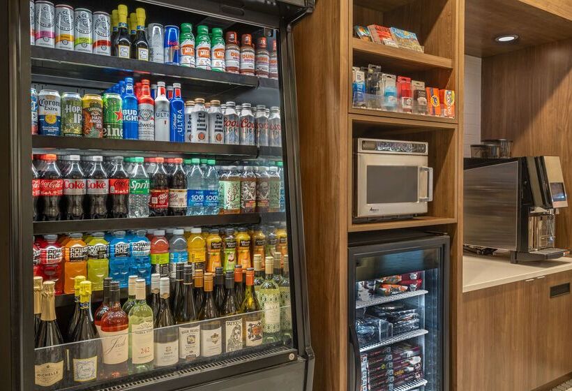 בית מלון כפרי Hilton Garden Inn Scottsdale Old Town