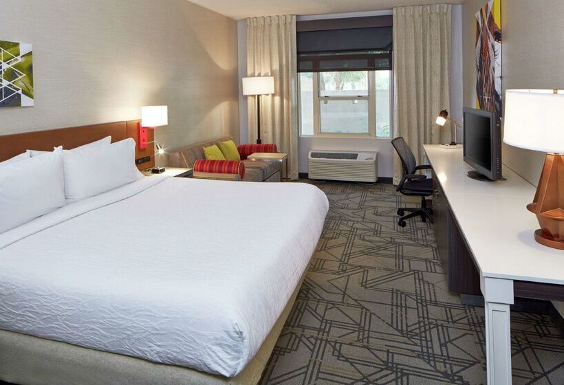בית מלון כפרי Hilton Garden Inn Scottsdale Old Town