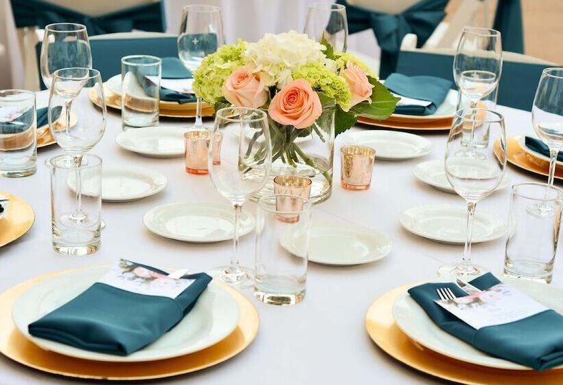 בית מלון כפרי Hilton Garden Inn Scottsdale Old Town