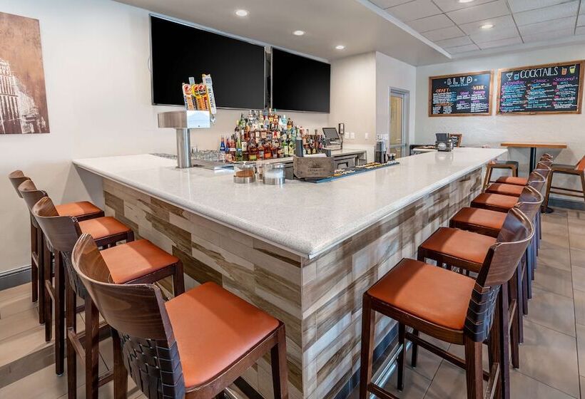 בית מלון כפרי Hilton Garden Inn Scottsdale Old Town