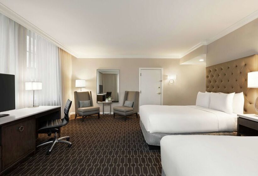 هتل Hilton New Orleans/st. Charles Avenue