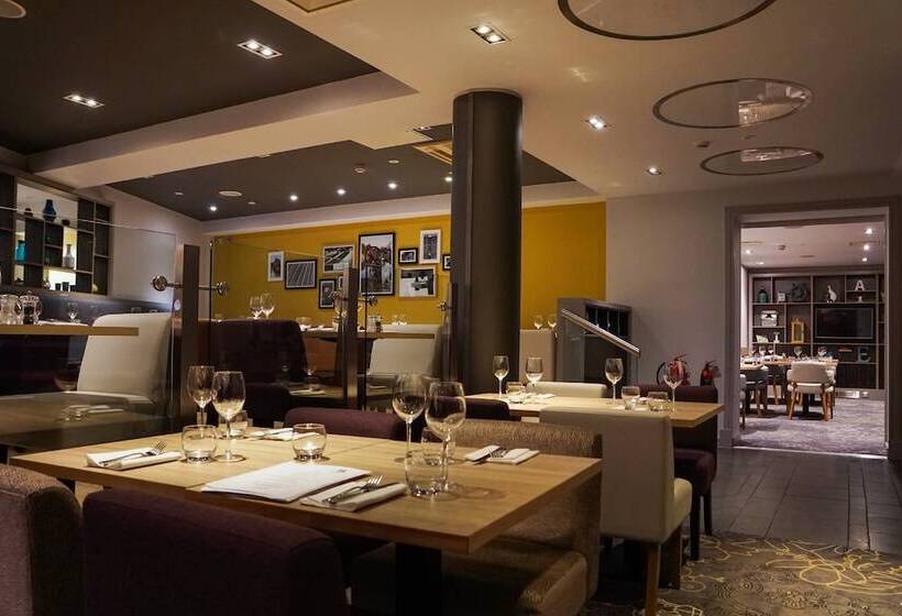 Отель Holiday Inn Ellesmere Port/cheshire Oaks, An Ihg