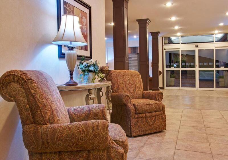 Holiday Inn Express Hotel & Suites Livingston By Ihg