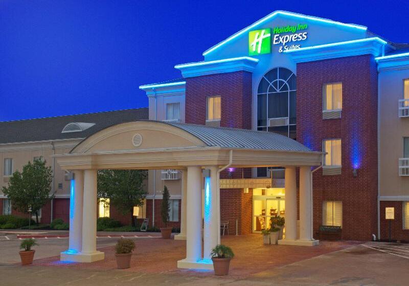 Holiday Inn Express Hotel & Suites Livingston By Ihg