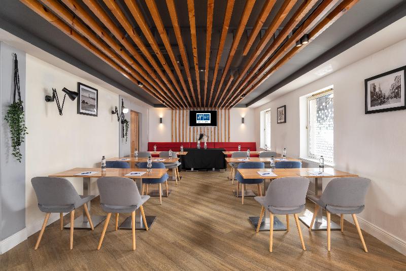 فندق Holiday Inn Express Aberdeen City Centre, An Ihg