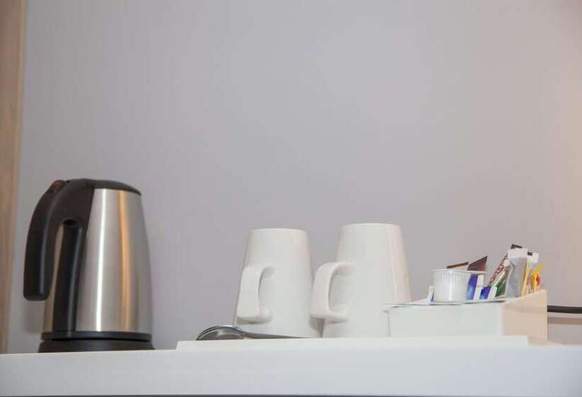 酒店 Holiday Inn Express Cardiff Bay, An Ihg