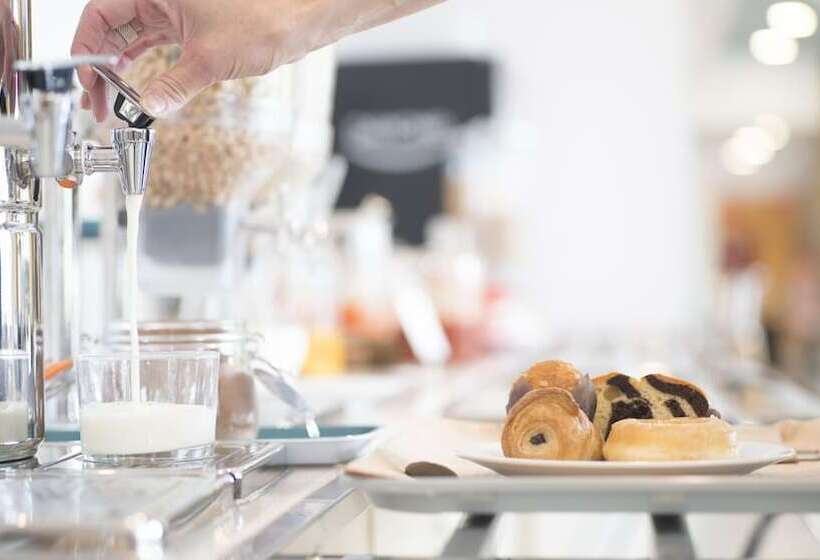 Holiday Inn Express Valencia Bonaire, An Ihg Hotel