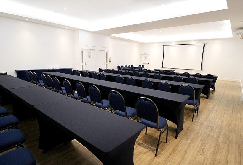 ホテル Holiday Inn Fortaleza, An Ihg