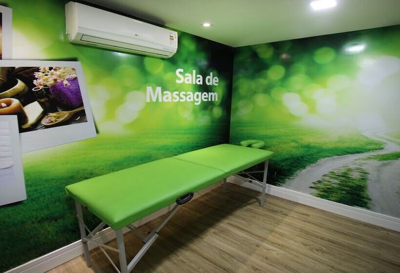 ホテル Holiday Inn Fortaleza, An Ihg