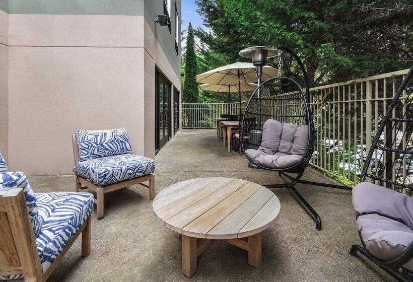 호텔 Holiday Inn & Suites Bothell An Ihg