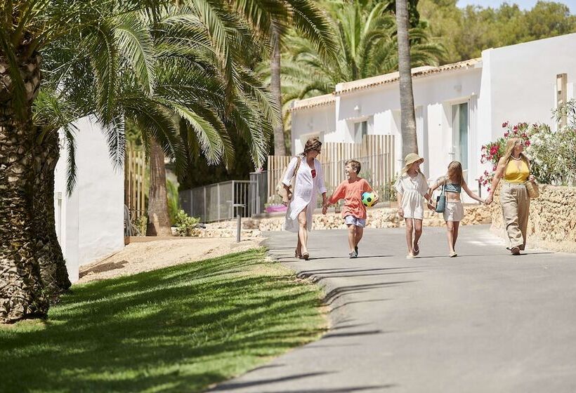 Отель Iberostar Waves Cala Domingos - All Inclusive