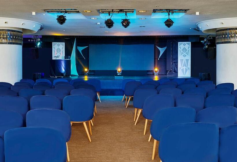 هتل Iberostar Waves Founty Beach - All Inclusive