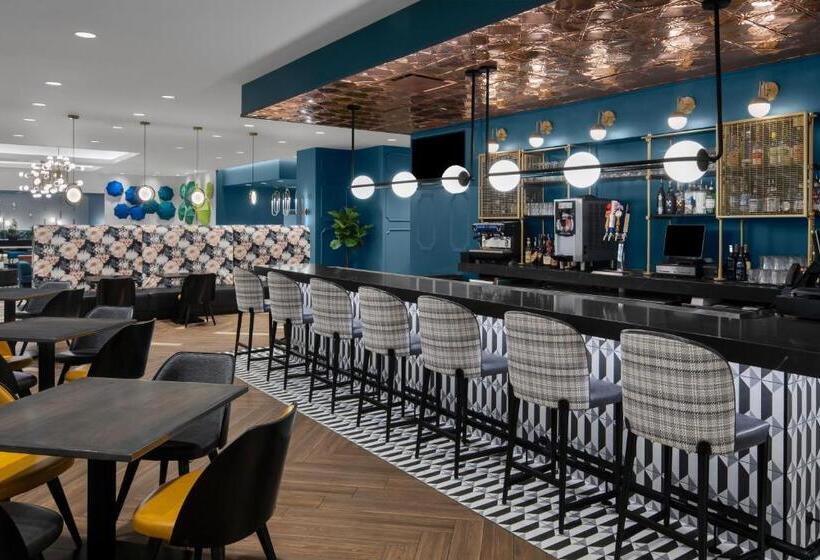 هتل Indigo New Orleans French Quarter By Ihg