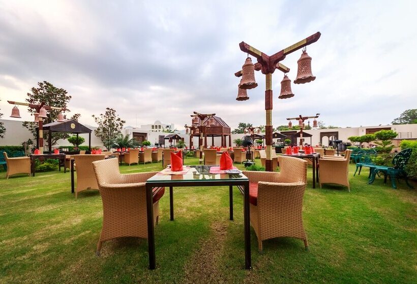 هتل Islamabad Serena