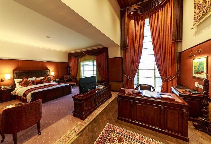 هتل Islamabad Serena