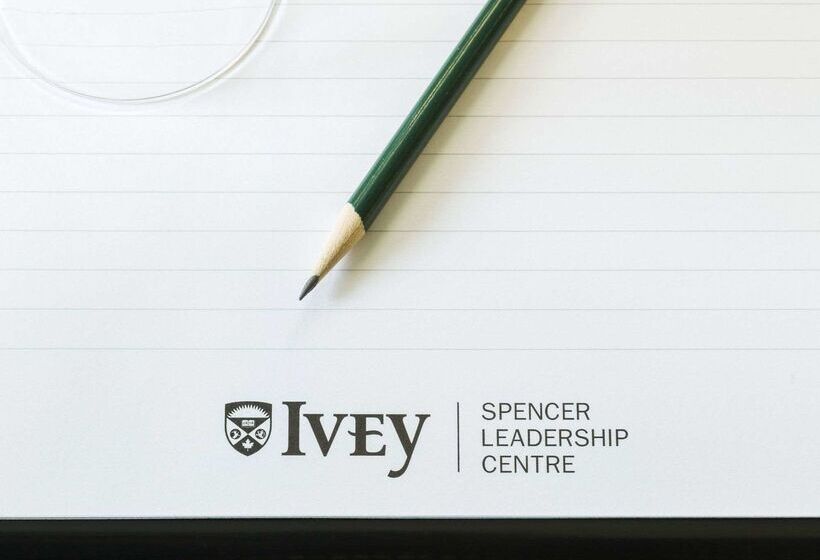 فندق Ivey Spencer Leadership Centre