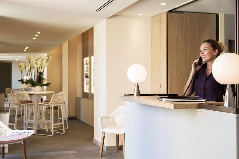 בית מלון כפרי L'Hôtel & Spa du Castellet