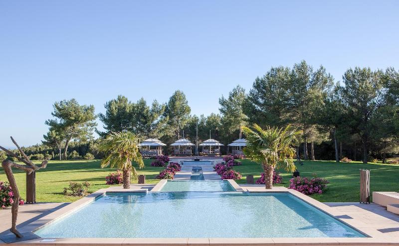 Отель L'Hôtel & Spa du Castellet