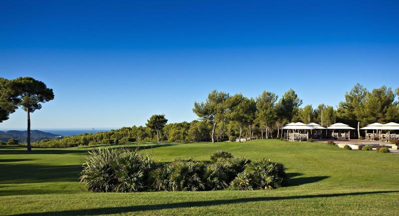 בית מלון כפרי L'Hôtel & Spa du Castellet