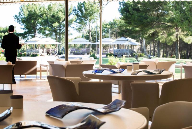 בית מלון כפרי L'Hôtel & Spa du Castellet