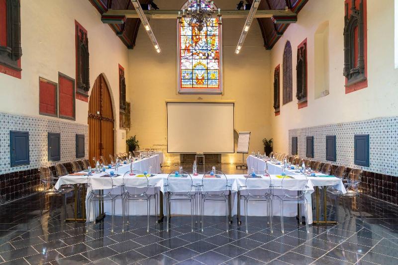 בית מלון כפרי L Hermitage Gantois, Autograph Collection