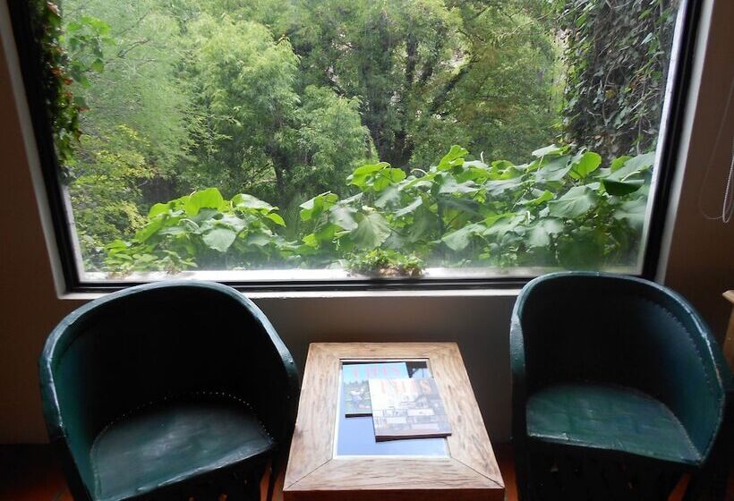 Отель La Puertecita Apart