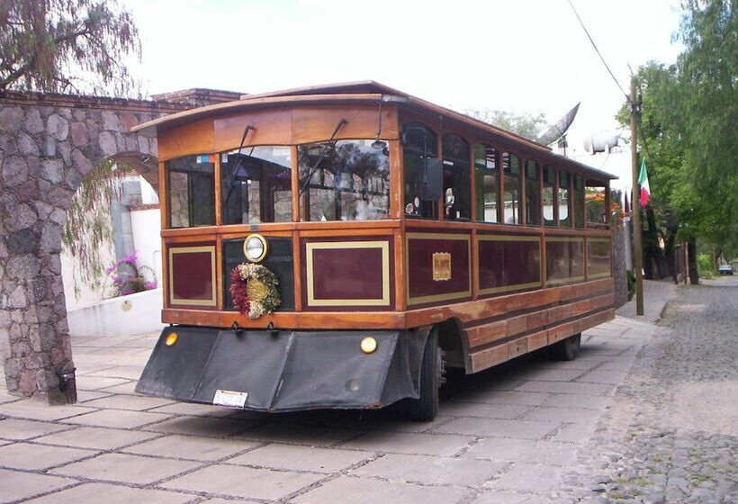 Отель La Puertecita Apart