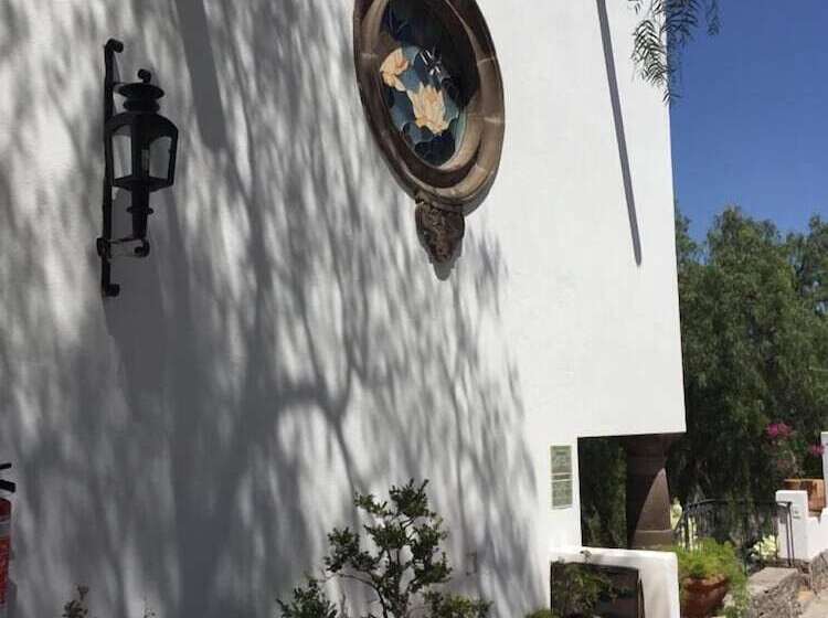 Отель La Puertecita Apart