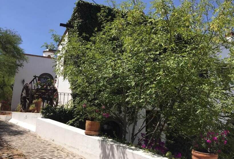 Отель La Puertecita Apart