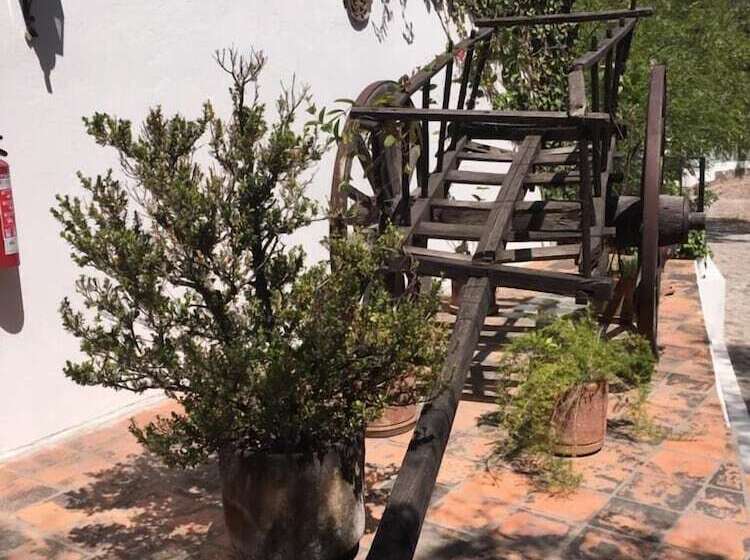 Отель La Puertecita Apart