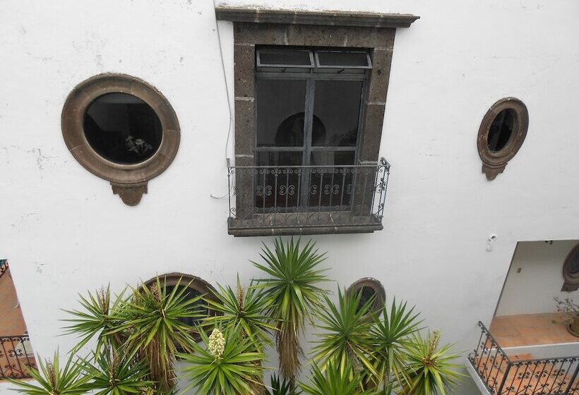 هتل La Puertecita Apart